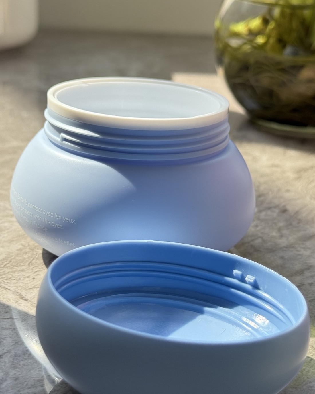 Cream jar in blue PET with matching lid, and an open jar showing the neck and thread